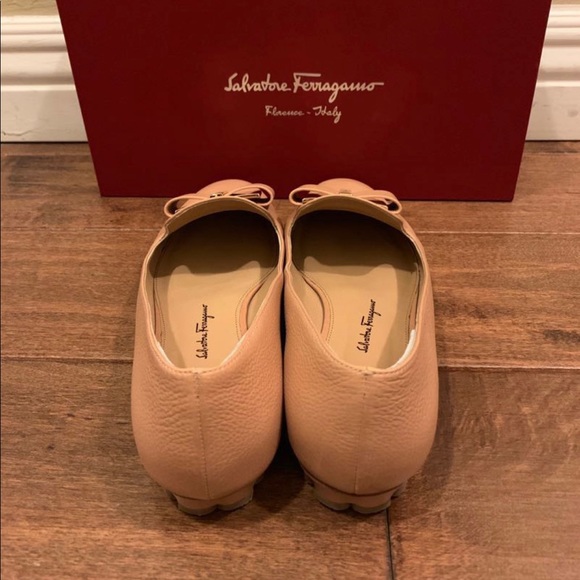 Ferragamo Sarno Flats Size 7 - Picture 4 of 6